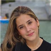 soy una persona muy sociable, simpatica y graciosa